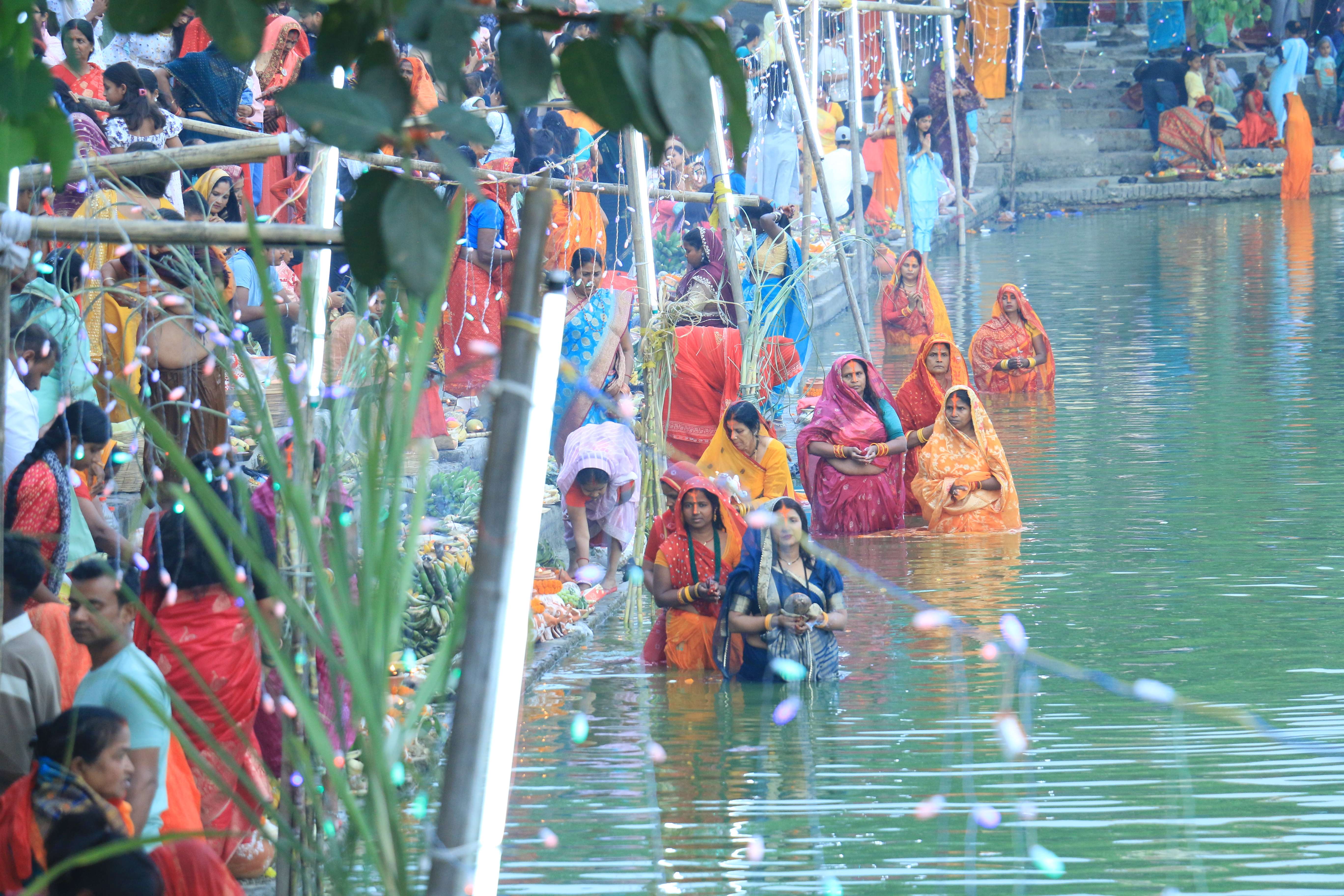 छठ पर्व: काठमाडौंका ८ ठाउँमा पूजा गर्न महानगरपालिकाको प्रवन्ध