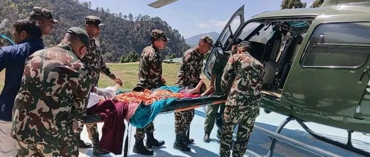 हेलिकप्टरमार्फत उद्वार गरिएकी महिला र नवजात शिशुको मृत्यु