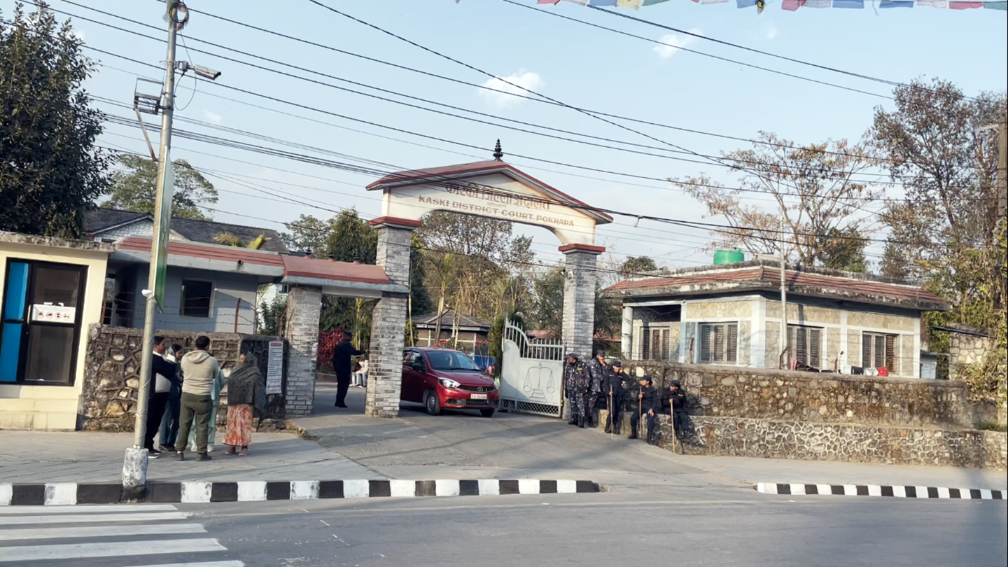 कानून ब्यबसायीले लामिछानेलाई हाजिरी जमानीमा छाड्न इजलाशसमक्ष अघि सारे चार तथ्य