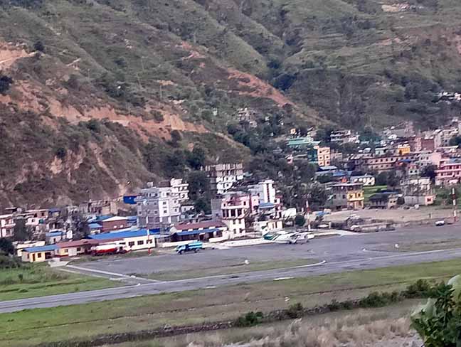 मन्थली विमानस्थलमा भौतिक पूर्वाधार थपिँदै