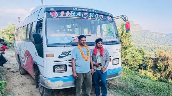 बागमती गाउँपालिकाको बगाहमा पहिलोपटक बस सेवा सञ्चालन