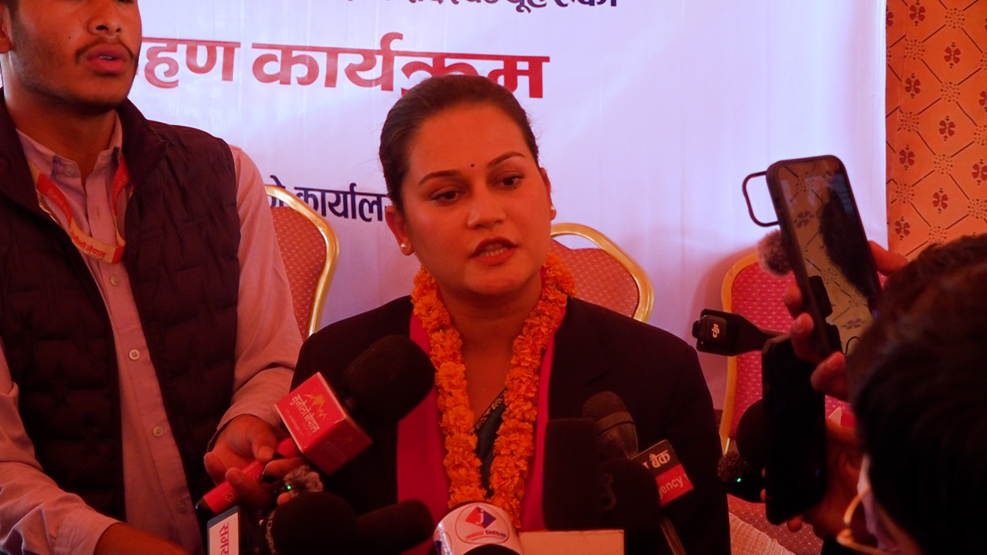 आफूहरुलाई प्रभावकारी र परिणामुखी बनाउन हामी तयार छौं : सांसद विश्वकर्मा