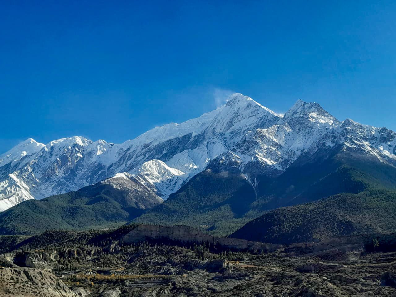 मुस्ताङको स्याङ गाउँबाट देखिएको तिलिचो हिमाल (तस्बिरहरु)