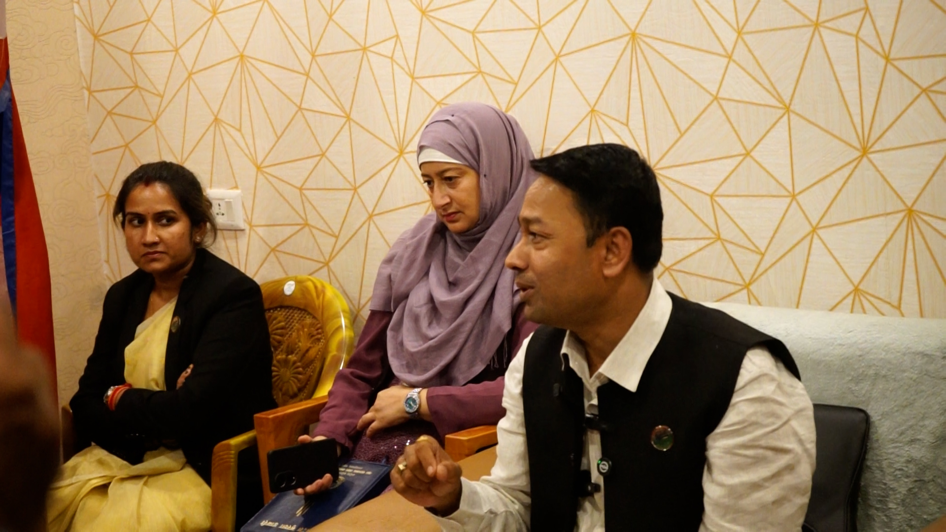 मुख्यमन्त्री सरोज कुमार यादवले आज विश्वासको मत लिँदै