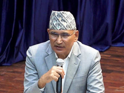 धुलो र हिलो रहित सडकको परिकल्पनालाई सार्थक तुल्याउन काम भइरहेको छ : अर्थमन्त्री पौडेल