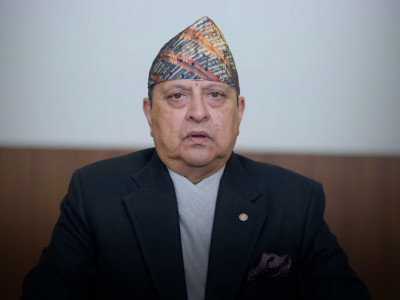 पूर्व राजाको प्रशन्नताले भरिपूर्ण सन्देशको 'सन्देश'