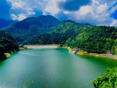 असोजको भीषण वर्षापछि खुलेको कुलेखानी जलसरोबर