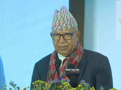 नेपाली विद्यार्थीहरु सबै क्षेत्रमा अब्बल बन्दै गएका छन् : माधव नेपाल