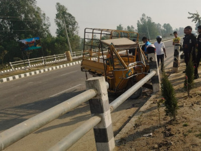 एम्बुलेन्सको ठक्करबाट टेम्पु चालकको मृत्यु