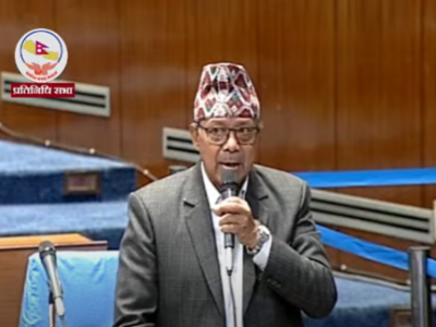 रेशम चौधरी पक्राउबारे प्रधानमन्त्रीको जवाफ माग