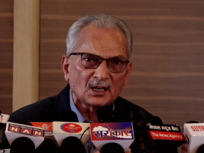 नयाँ पुस्ताले ढोका ढकढक्याएका कारण पद छाडेको हुँ : डा.बाबुराम भट्टराई