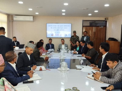 सामाजिक सञ्जालको विकृति रोक्न ऐन संशोधन जरुरी : मन्त्री खरेल