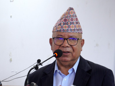 पूर्वप्रधानमन्त्री माधव नेपाल विरुद्धको उजुरी प्रमाण नपुगेको भन्दै दरपीठ