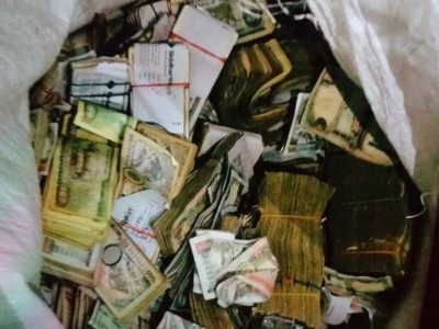 सिन्धुलीको घ्याङलेखस्थित एसबीआई बैंकबाट करिब ३ करोड ७ लाख रुपैयाँ लुटियो