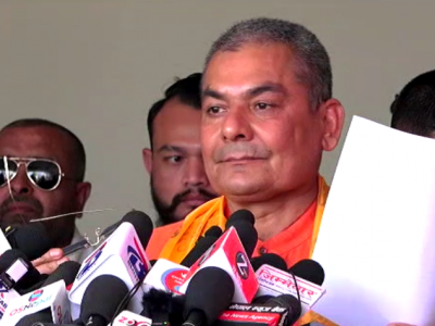 राजनीतिक दल खोल्ने दुर्गा प्रसाईंको घोषणा