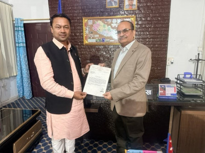 मुख्यमन्त्री यादवले बुझाए प्रदेश प्रमुखलाई राजीनामा पत्र