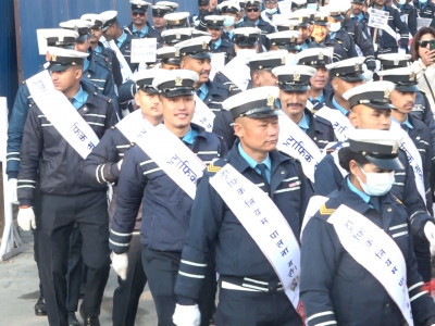 ट्राफिक सप्ताहको दोस्रो दिन १९ हजारभन्दा बढी सडक प्रयोगकर्ता सचेत