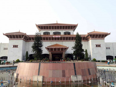 कांग्रेसले अडान नछाडेपछि शीर्ष नेता छलफलमा