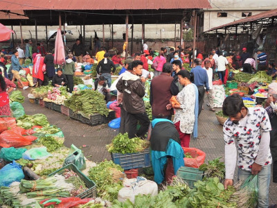 तरकारी र फलफूलको मूल्यमा सामान्य घट्बढ